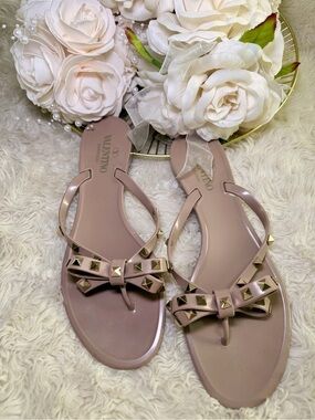 Valentino Pink Nude Rockstud Bow Jelly Sandals